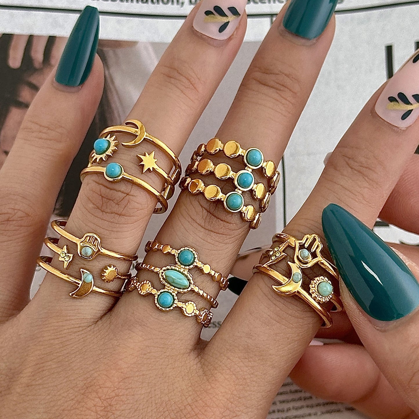 Stunning Gold Bracelet for Daily Wear