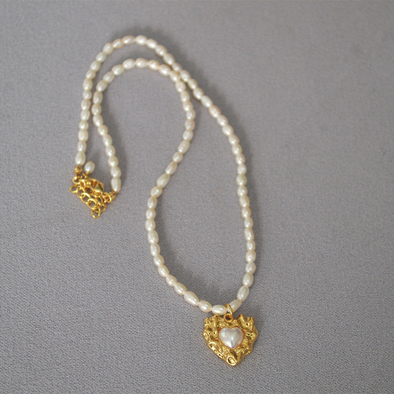 Charming Pearl Necklace for Any Occasion