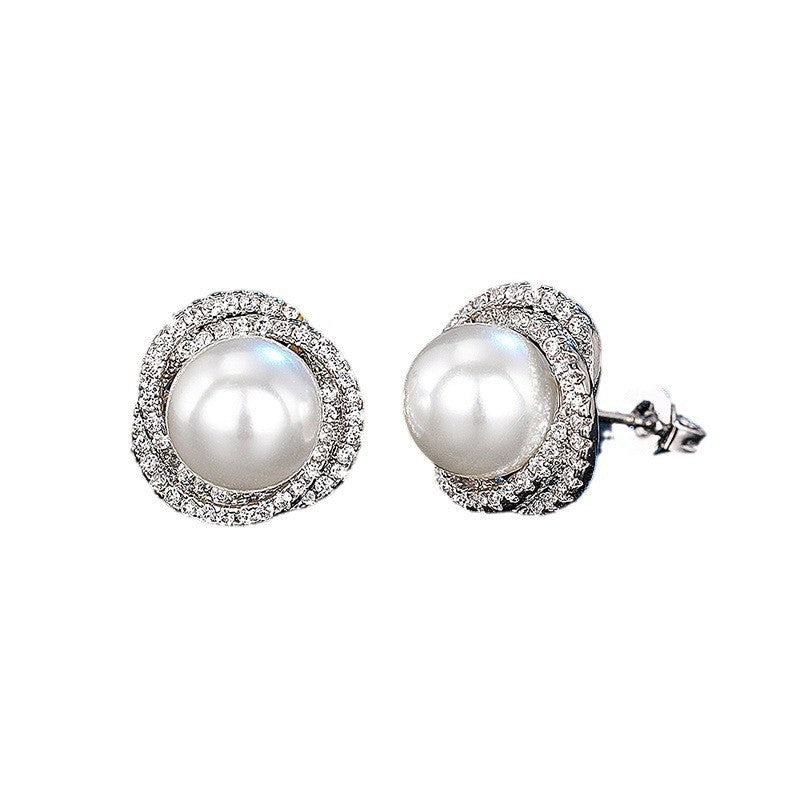 Elegant Pearl Earring for Every Occasion