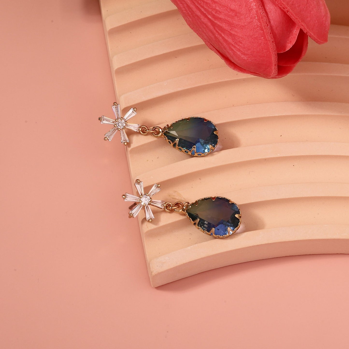 Charming Earring for Any Occasion