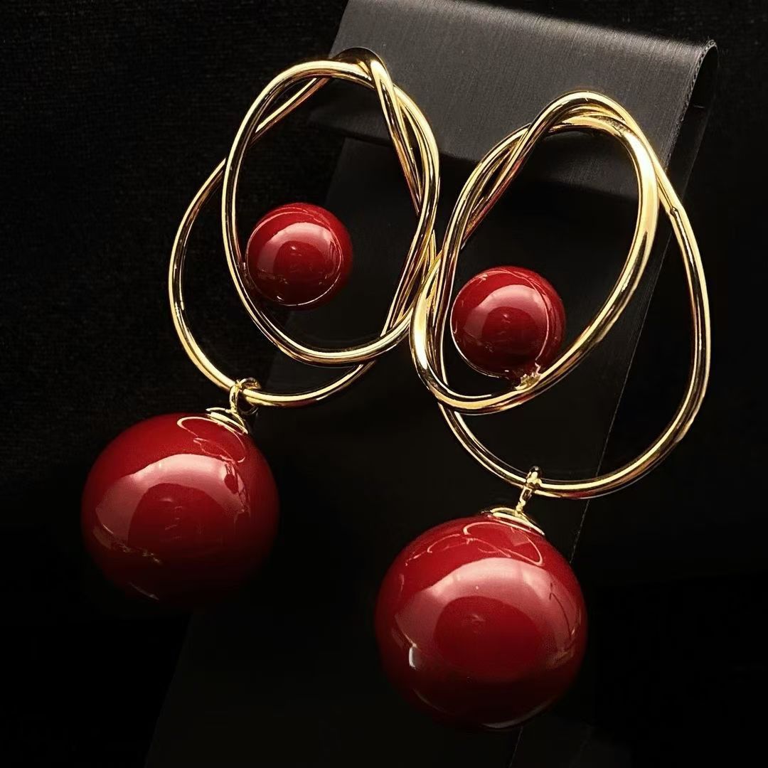 Classic Earring with Timeless Appeal