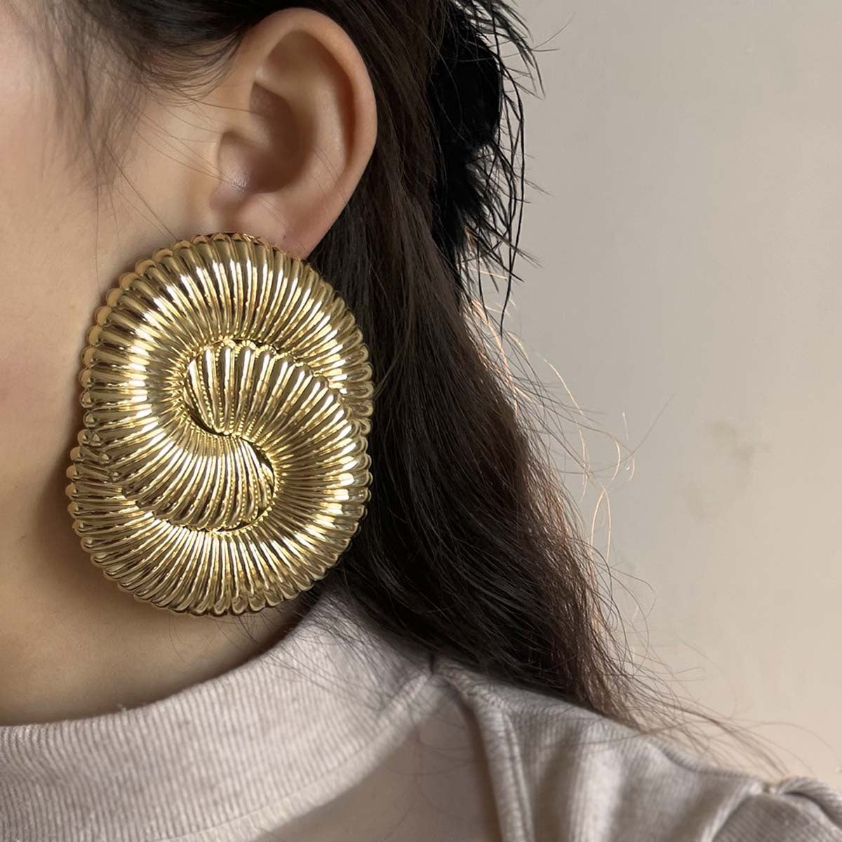 Beautiful Earring with Unique Style
