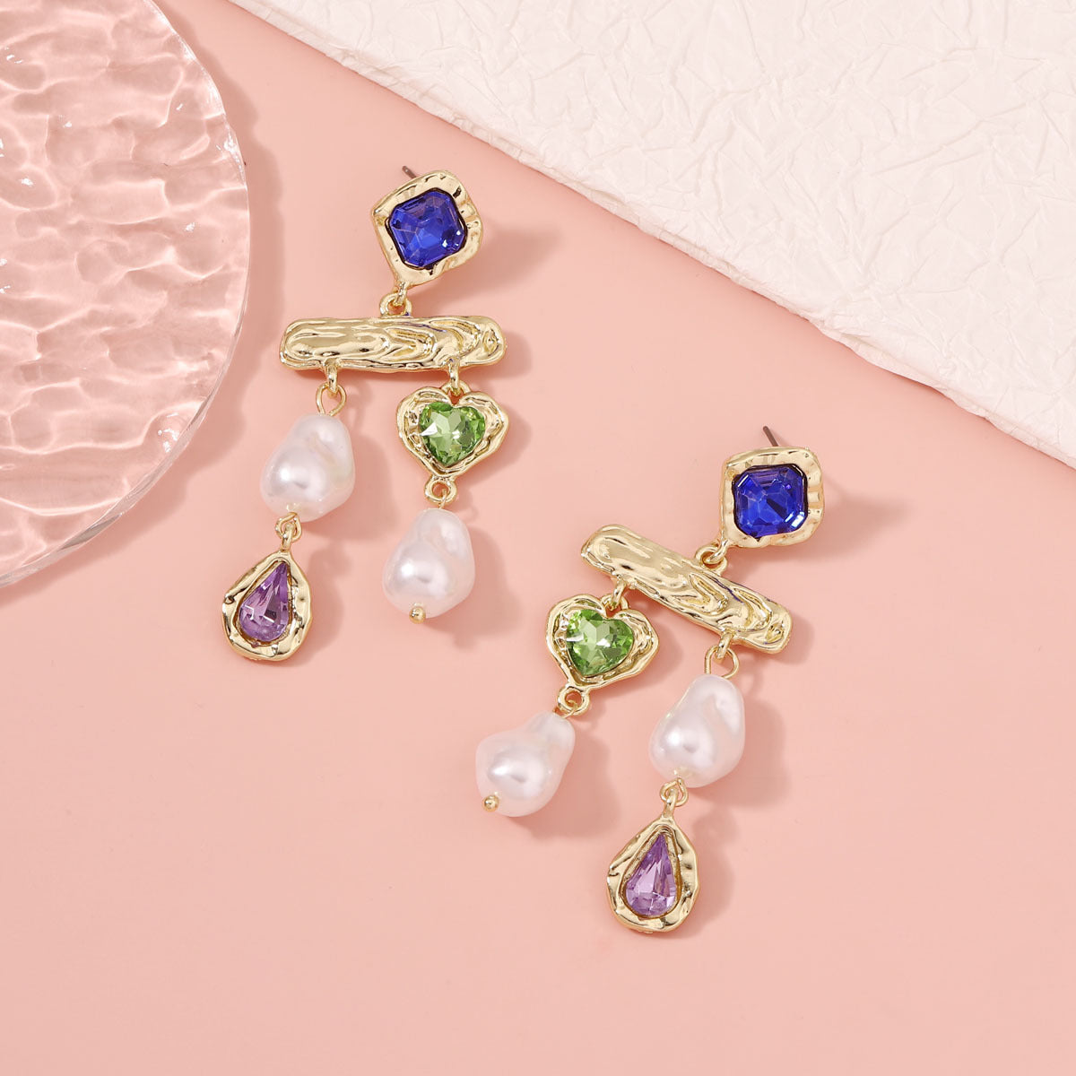 Beautiful Pearl Earring with Unique Style