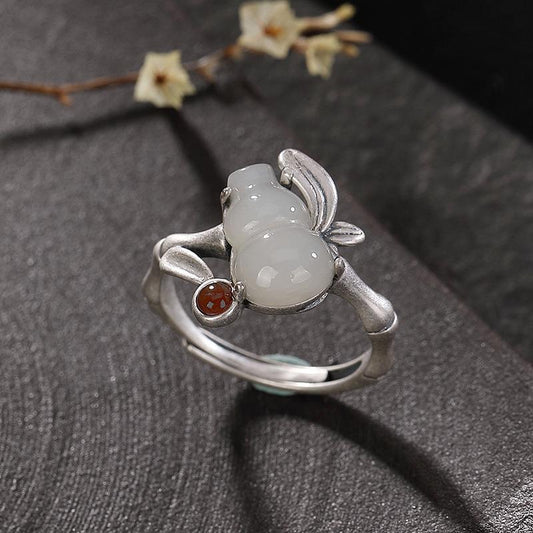 Elegant Silver Ring for Every Occasion