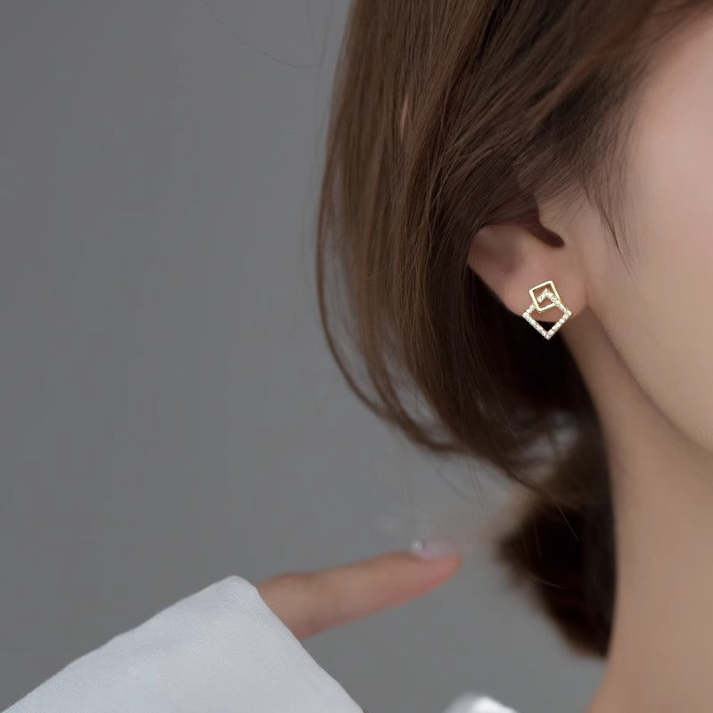 Beautiful Earring with Unique Style