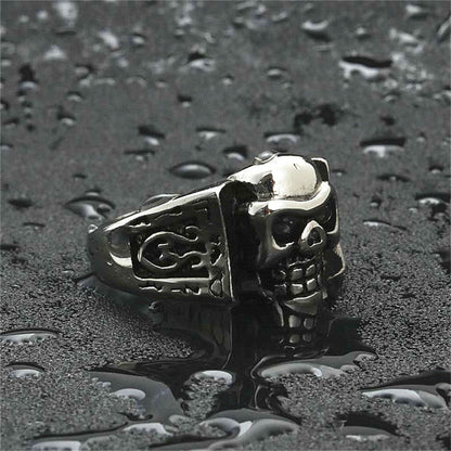 Classic Ring with Timeless Appeal