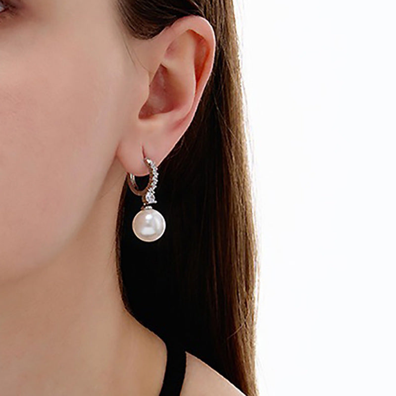 Delicate Artisan Pearl Earring
