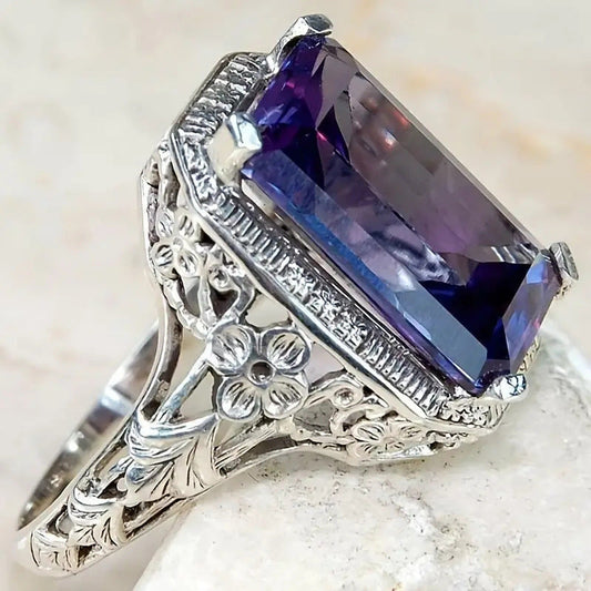 Stunning Ring for Daily Wear