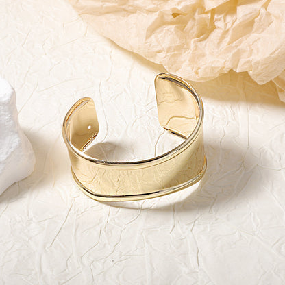 Charming Bracelet for Any Occasion