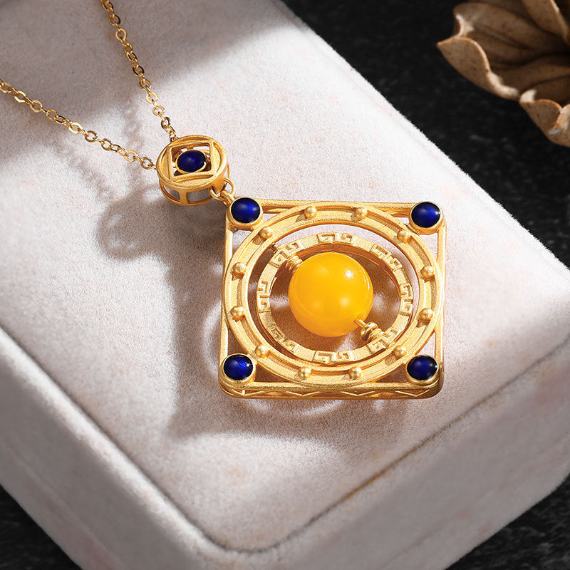 Charming Piece for Any Occasion