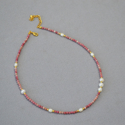 Beautiful Pearl Necklace with Unique Style