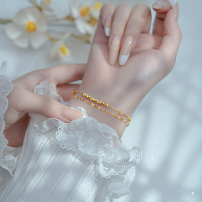 Romantic Gold Bracelet for Special Moments