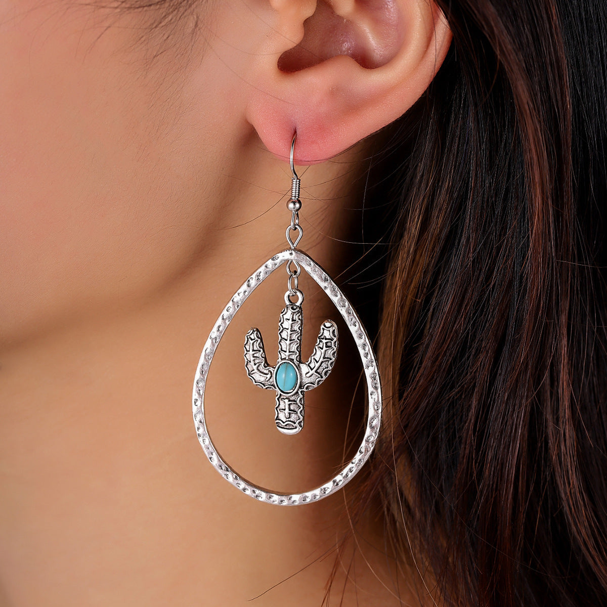 Classic Earring with Timeless Appeal