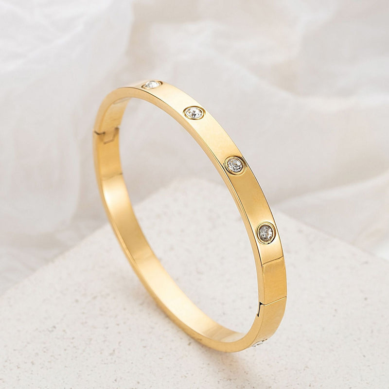 Stunning Bracelet for Daily Wear