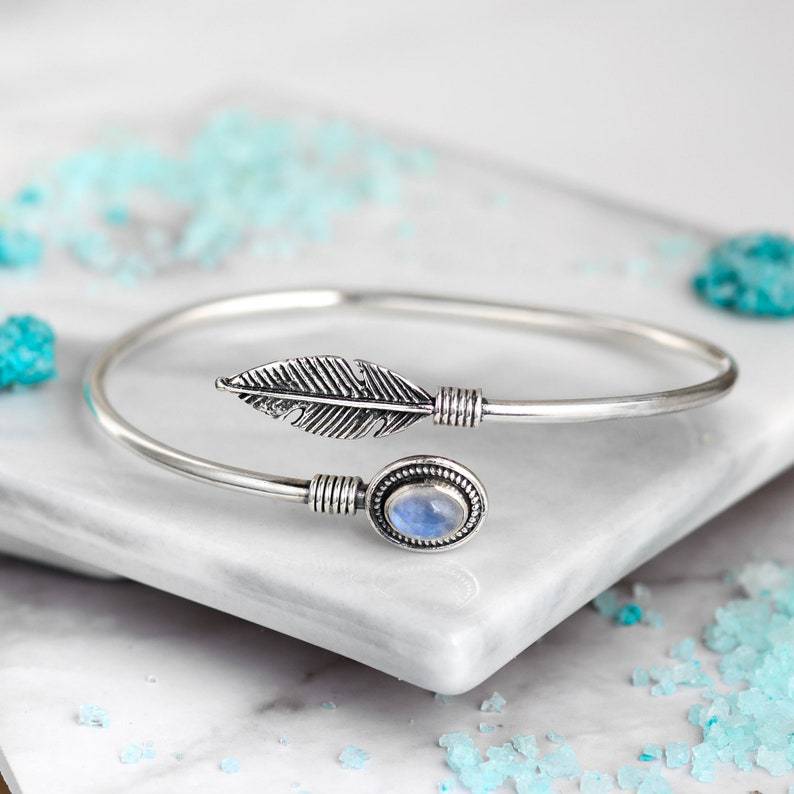 Stunning Bracelet for Daily Wear