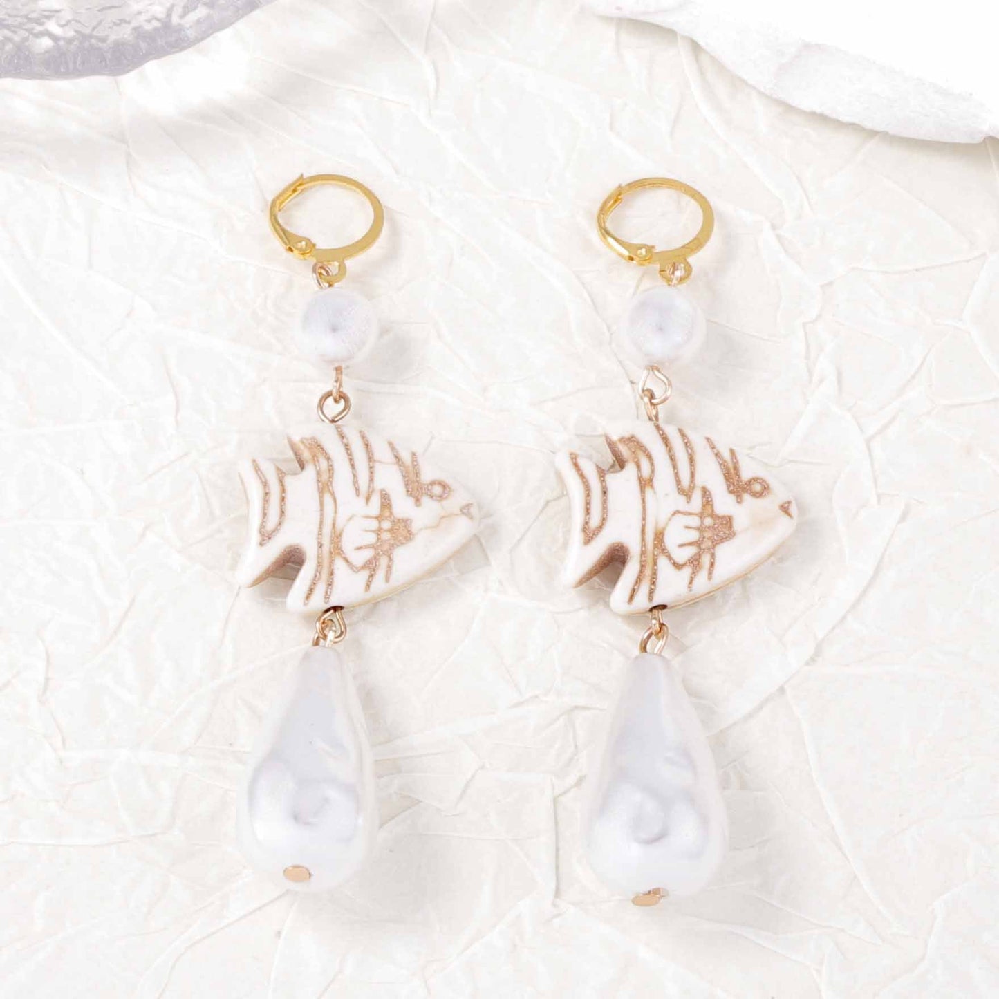 Beautiful Pearl Earring with Unique Style