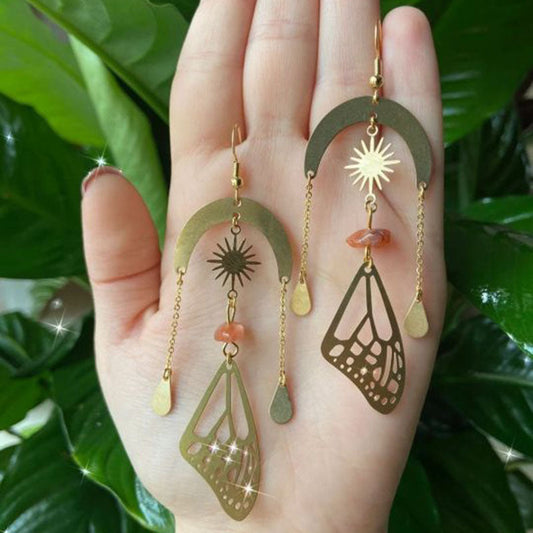 Stunning Gold Earring for Daily Wear