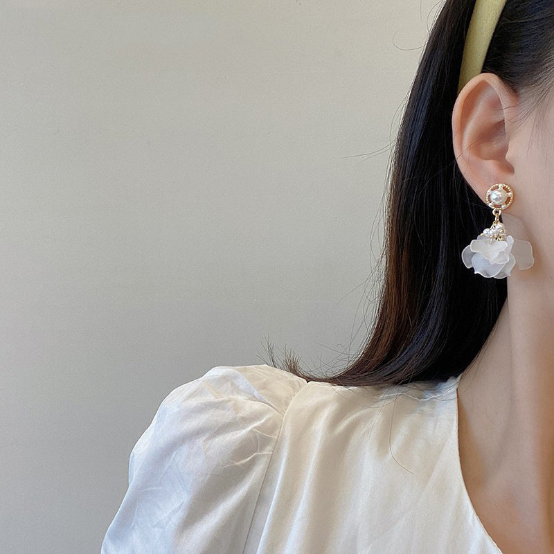 Elegant Pearl Earring for Every Occasion
