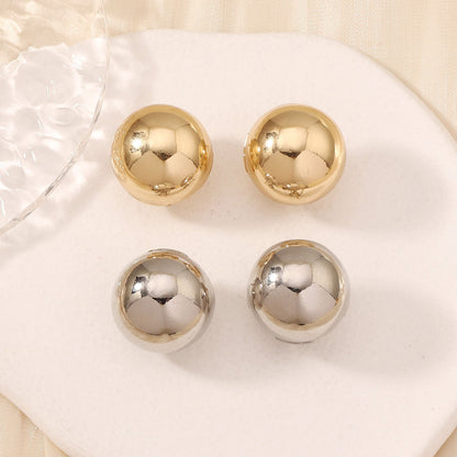 Classic Earring with Timeless Appeal