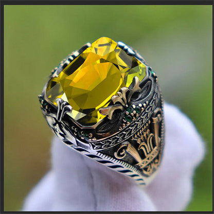 Classic Ring with Timeless Appeal