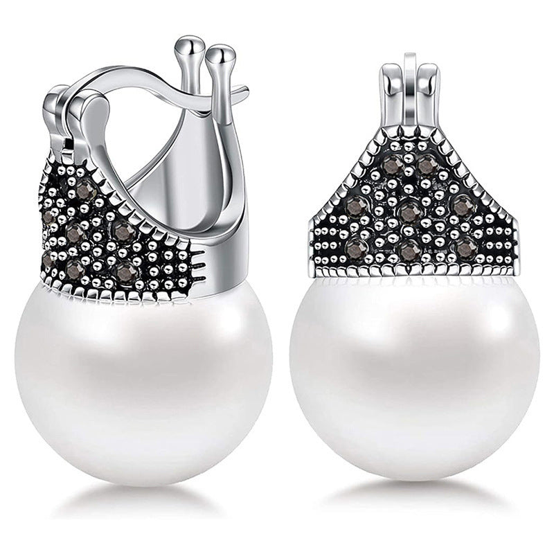 Stunning Pearl Set for Daily Wear