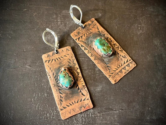 Stunning Earring for Daily Wear