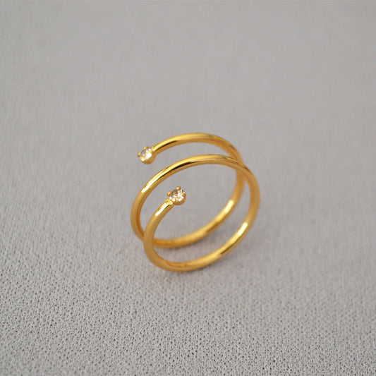 Charming Gold Ring for Any Occasion