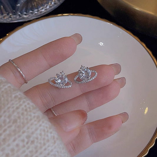 Classic Earring with Timeless Appeal