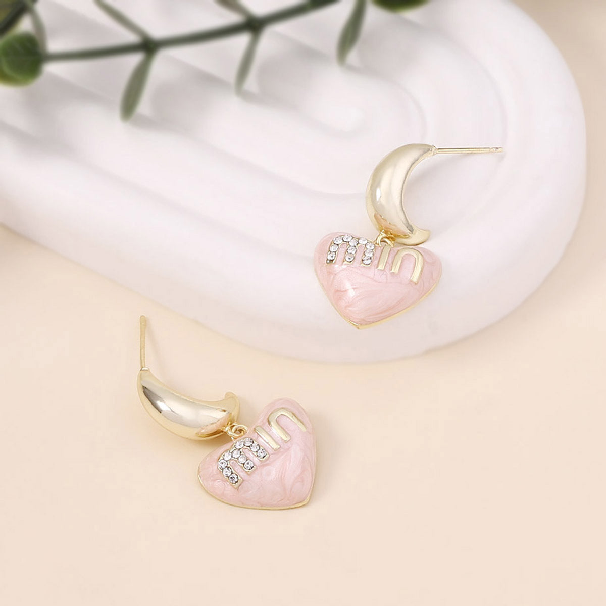 Classic Earring with Timeless Appeal