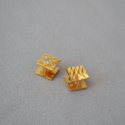 Beautiful Gold Earring with Unique Style