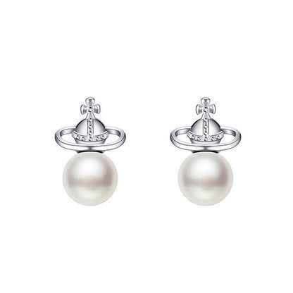 Charming Pearl Earring for Any Occasion