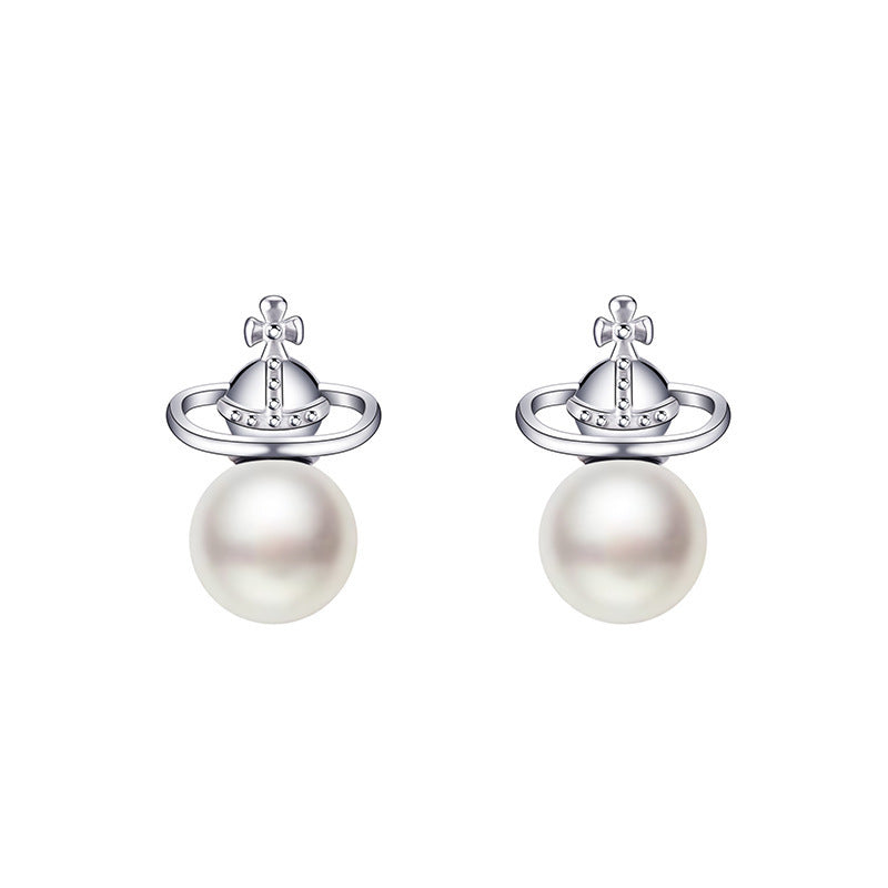 Charming Pearl Earring for Any Occasion