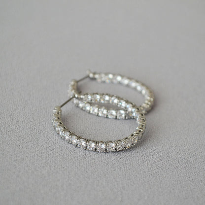 Stunning Earring for Daily Wear