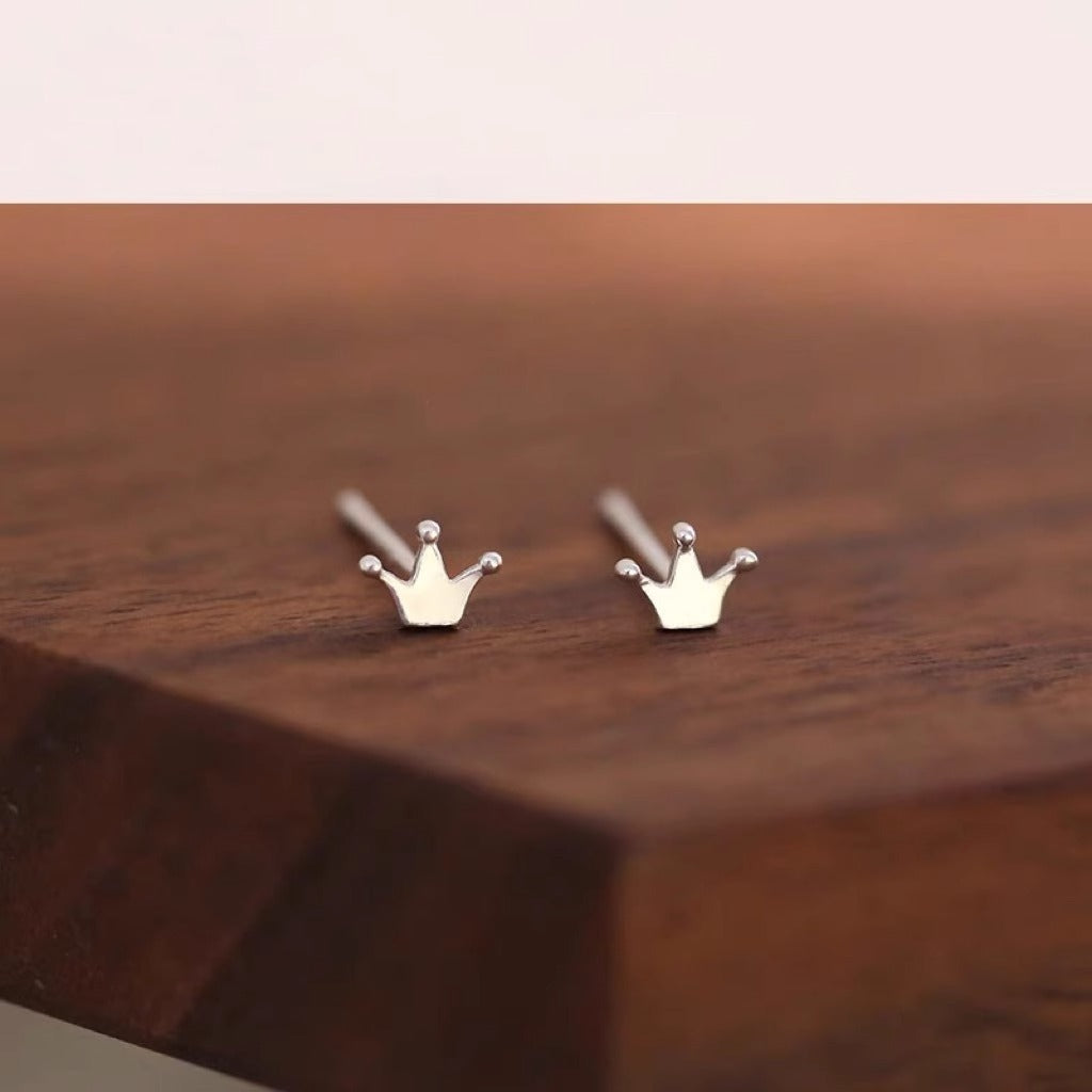 Charming Piece for Any Occasion