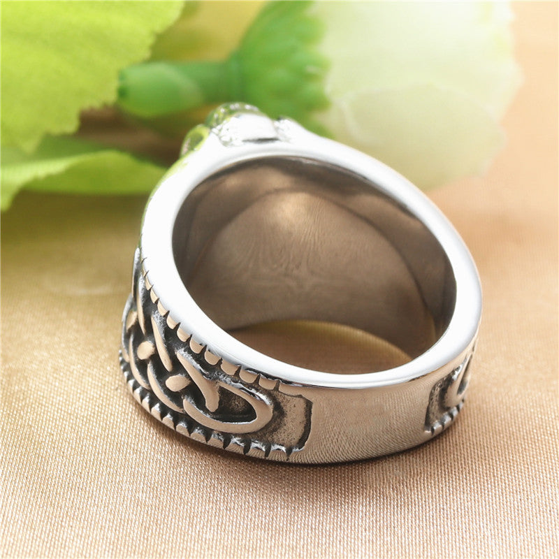 Classic Ring with Timeless Appeal