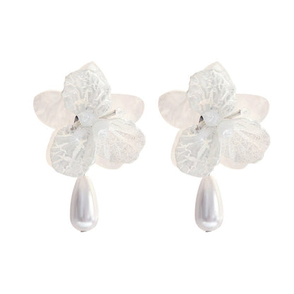 Elegant Pearl Earring for Every Occasion
