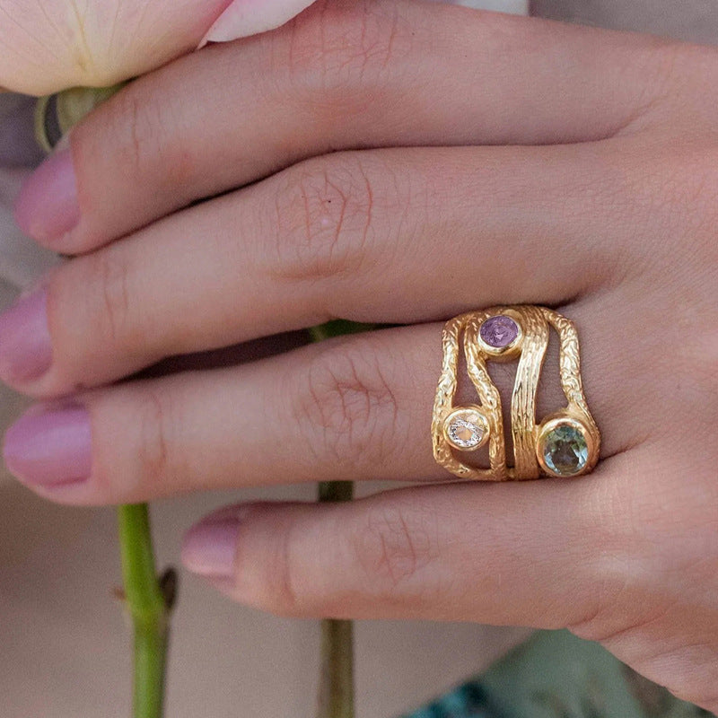 Beautiful Bracelet with Unique Style