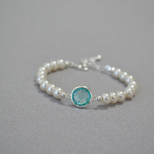Classic Pearl Bracelet with Timeless Appeal