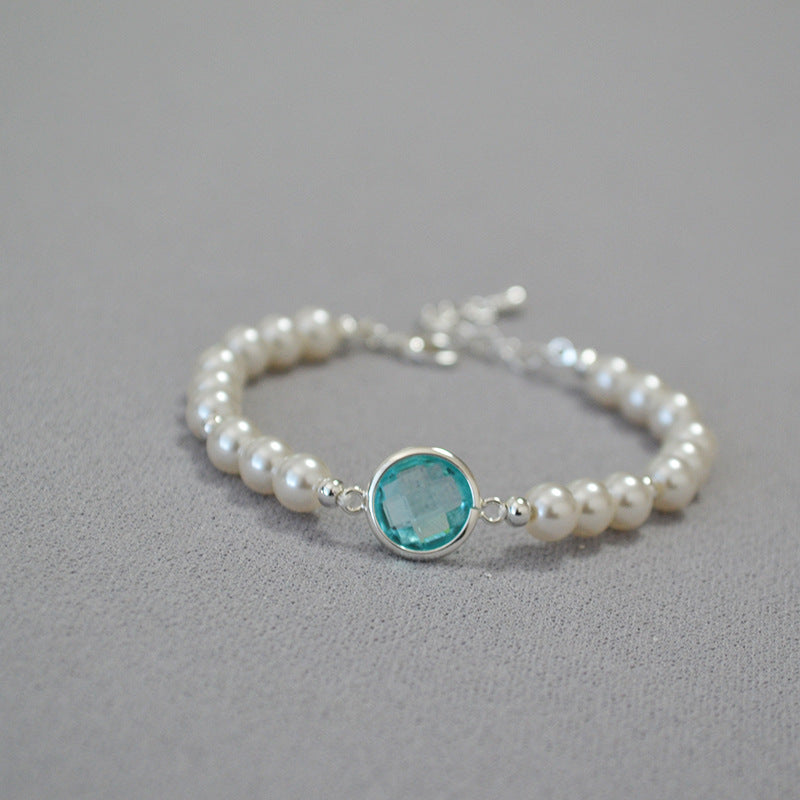 Classic Pearl Bracelet with Timeless Appeal