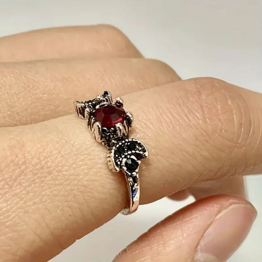 Charming Silver Ring for Any Occasion