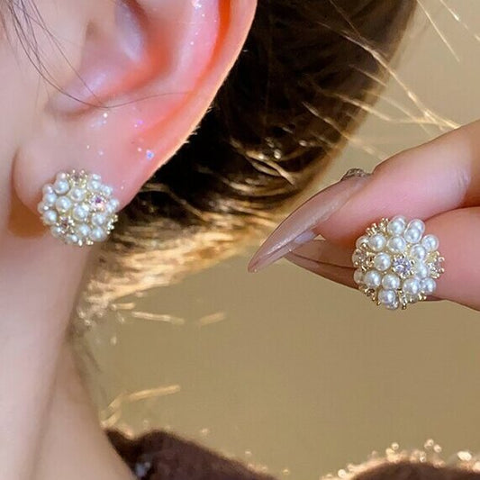 Beautiful Pearl Earring with Unique Style