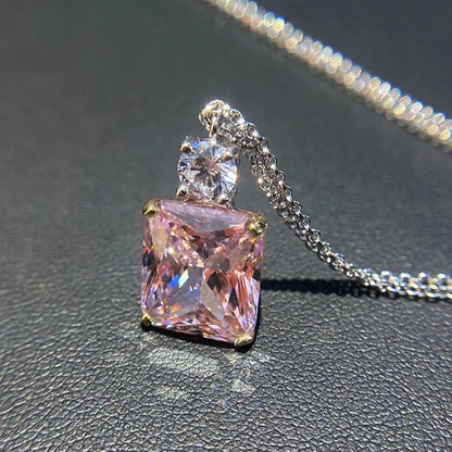 Stunning Necklace for Daily Wear