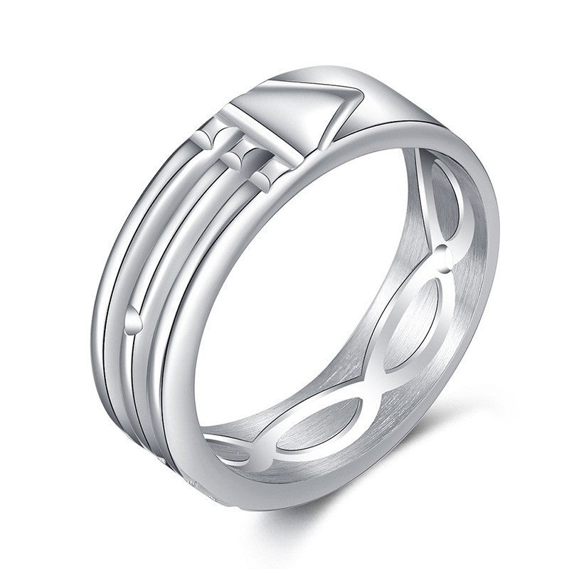 Classic Gold Ring with Timeless Appeal