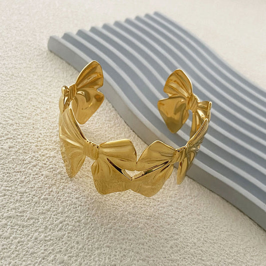 Romantic Bracelet for Special Moments