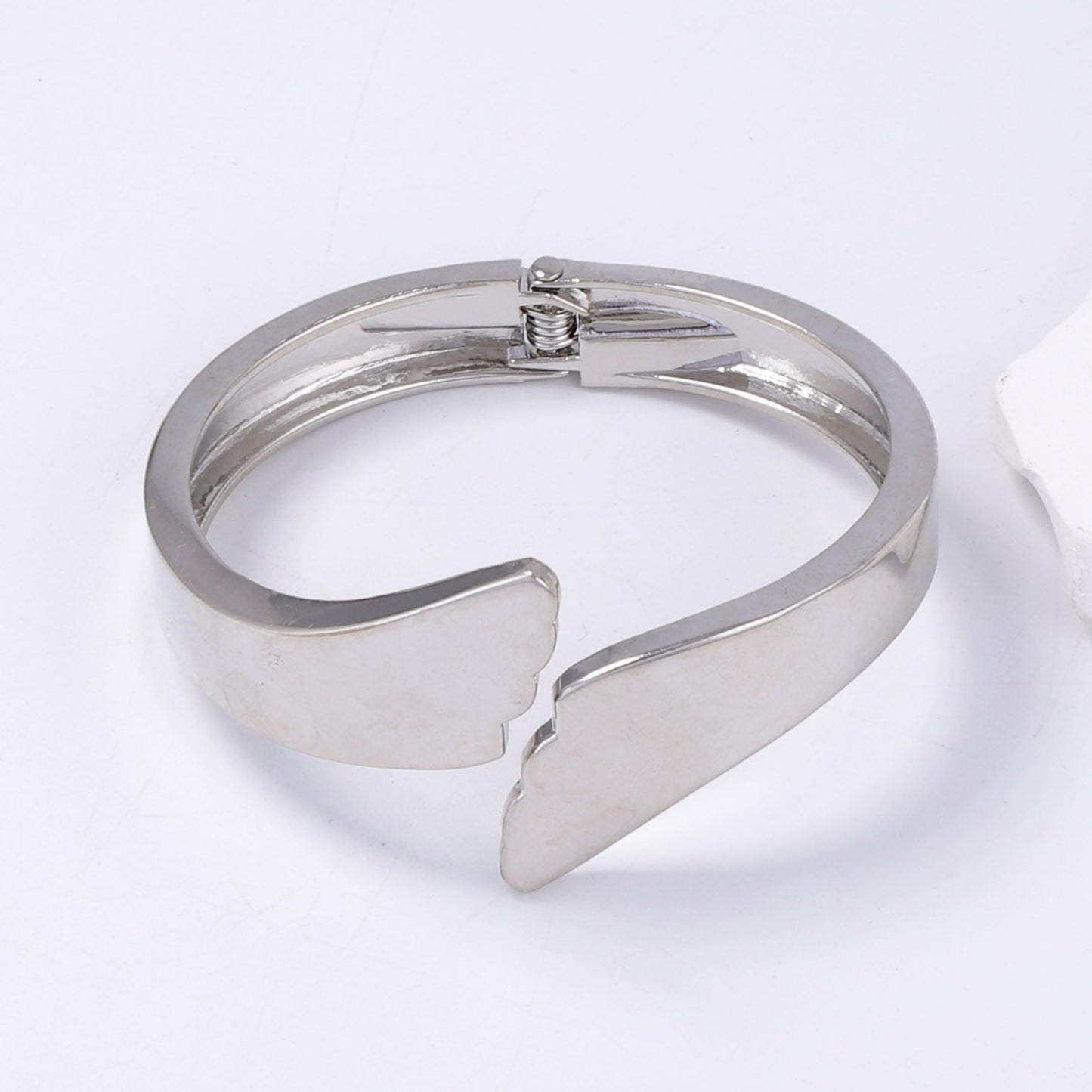 Charming Bracelet for Any Occasion