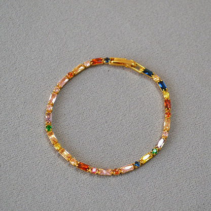 Romantic Gold Bracelet for Special Moments