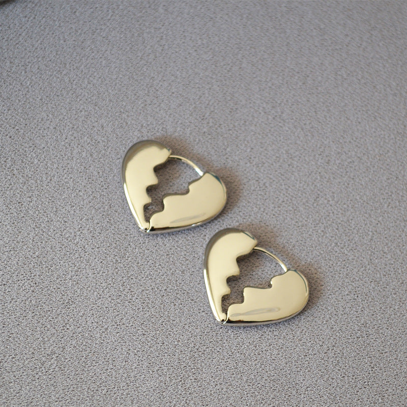 Classic Silver Earring with Timeless Appeal