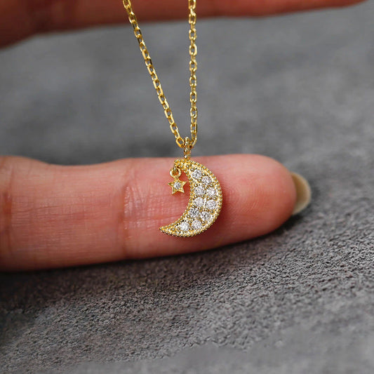 Stunning Necklace for Daily Wear