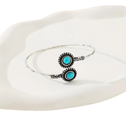 Classic Bracelet with Timeless Appeal