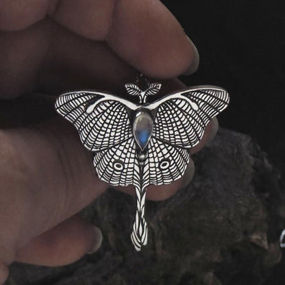 Stunning Necklace for Daily Wear
